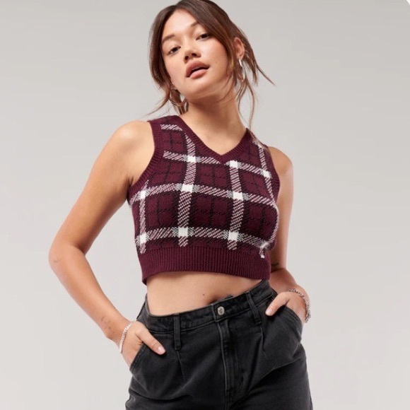 HOLLISTER SWEATER VEST BURGUNDY BLACK WHITE PLAID V NECK SLEEVELESS (XS) - Picture 1 of 4